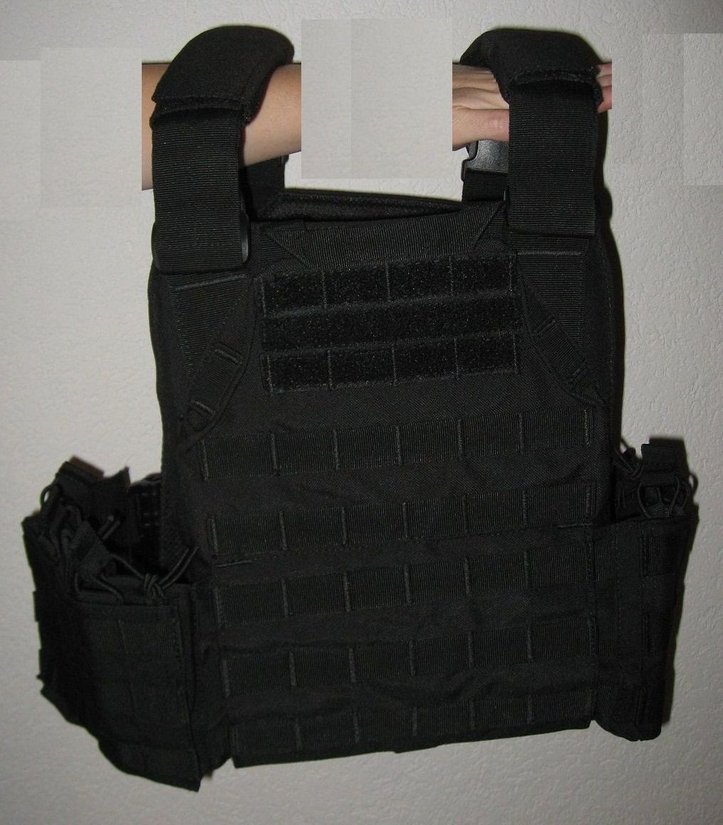 Uniformi: Molle Carrier Weste / Plattenträger in Schwarz – Nuovo (secondo la descrizione) da Seengen venduto da die_Katze 3