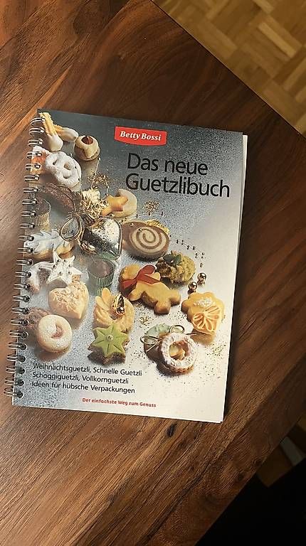 Libri: Betty Bossi Guetzlibuech – Usato da Emmenbrücke venduto da Hamster-Traum