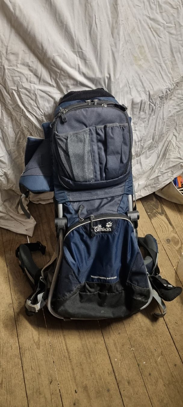 Marsupi portabebè: Wolfskin Kindertrage – Usato da Wädenswil venduto da weihpos 2