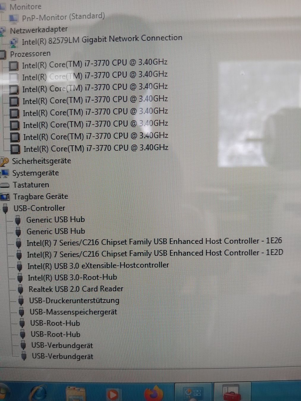 Fujitsu PC: Gebrauchter Fujitsu Esprimo – Usato da Visp venduto da Reini_71 5