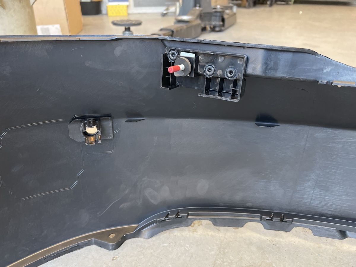 Tesla Tutti pezzi di ricambio auto: Stosstange hinten Tesla Model S – Nuovo (secondo la descrizione) da Russikon venduto da Crtracing 3
