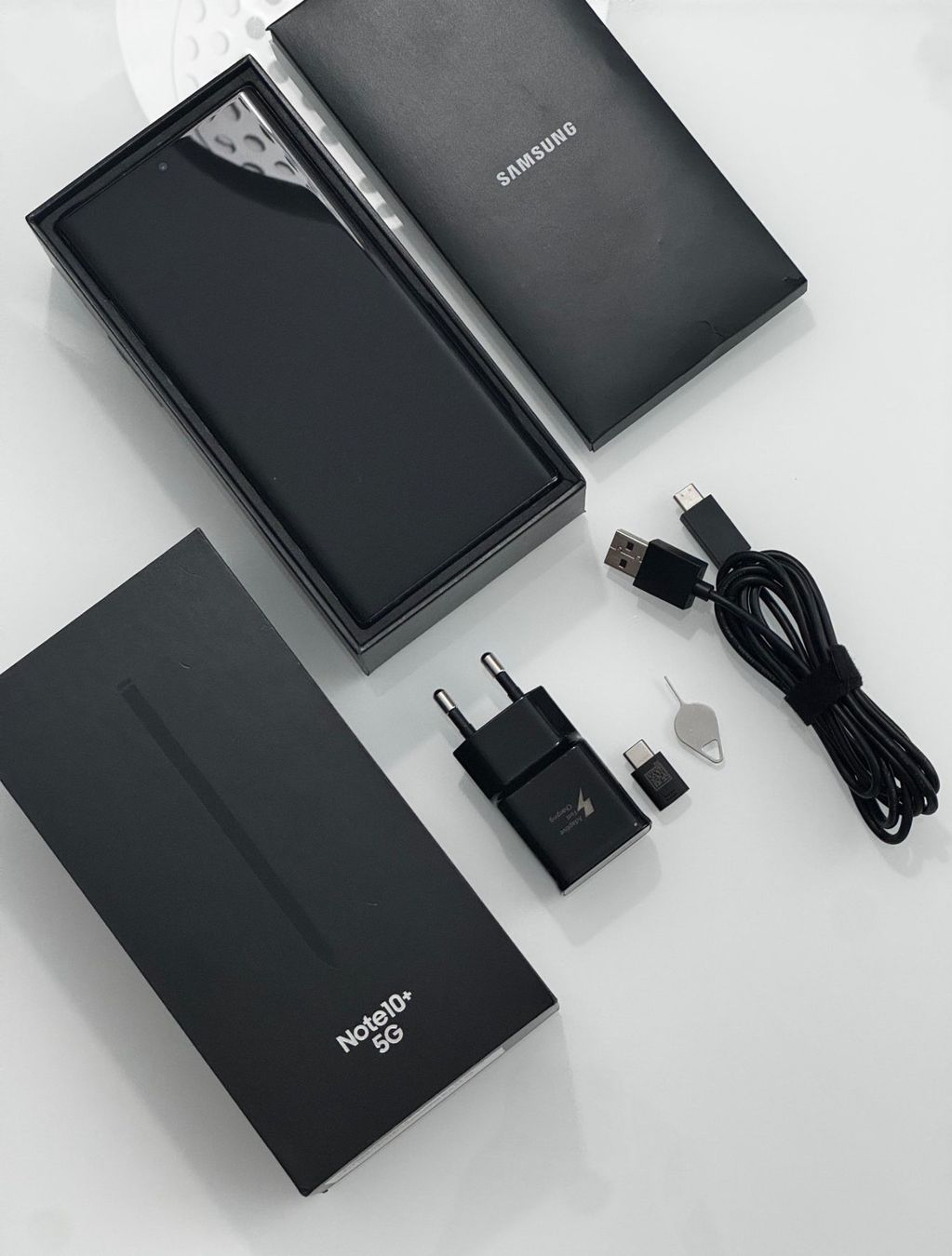 Samsung Telefoni cellulari / Smartphones: Samsung Galaxy Note 10+ 5G 256GB Aura Black – Usato da Emmen venduto da SpassBieterBot