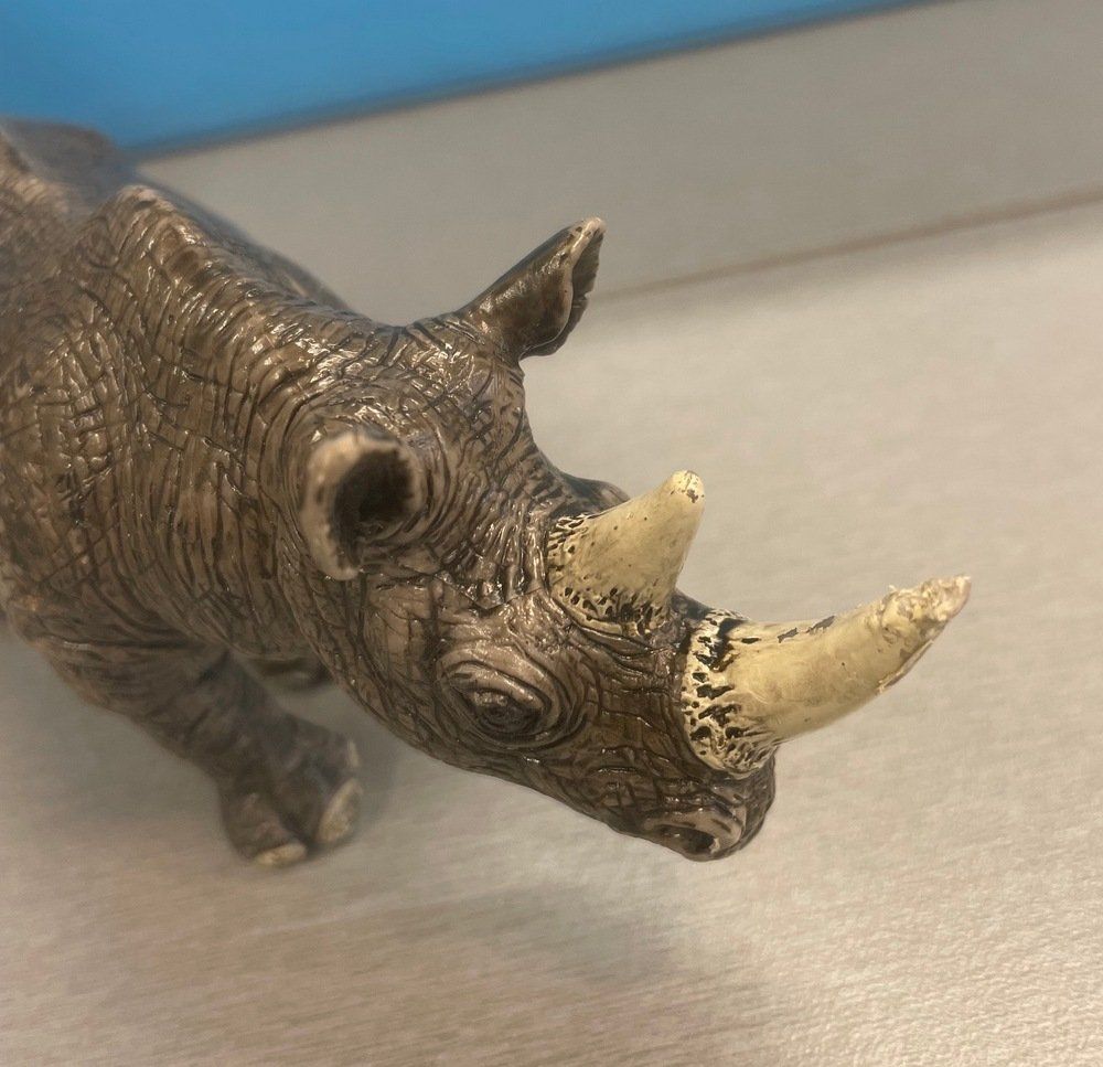 Schleich Spielzeuge: Schleich Elefant mit Jungem und Nashorn – Gebraucht aus Sirnach von sagrotin 4