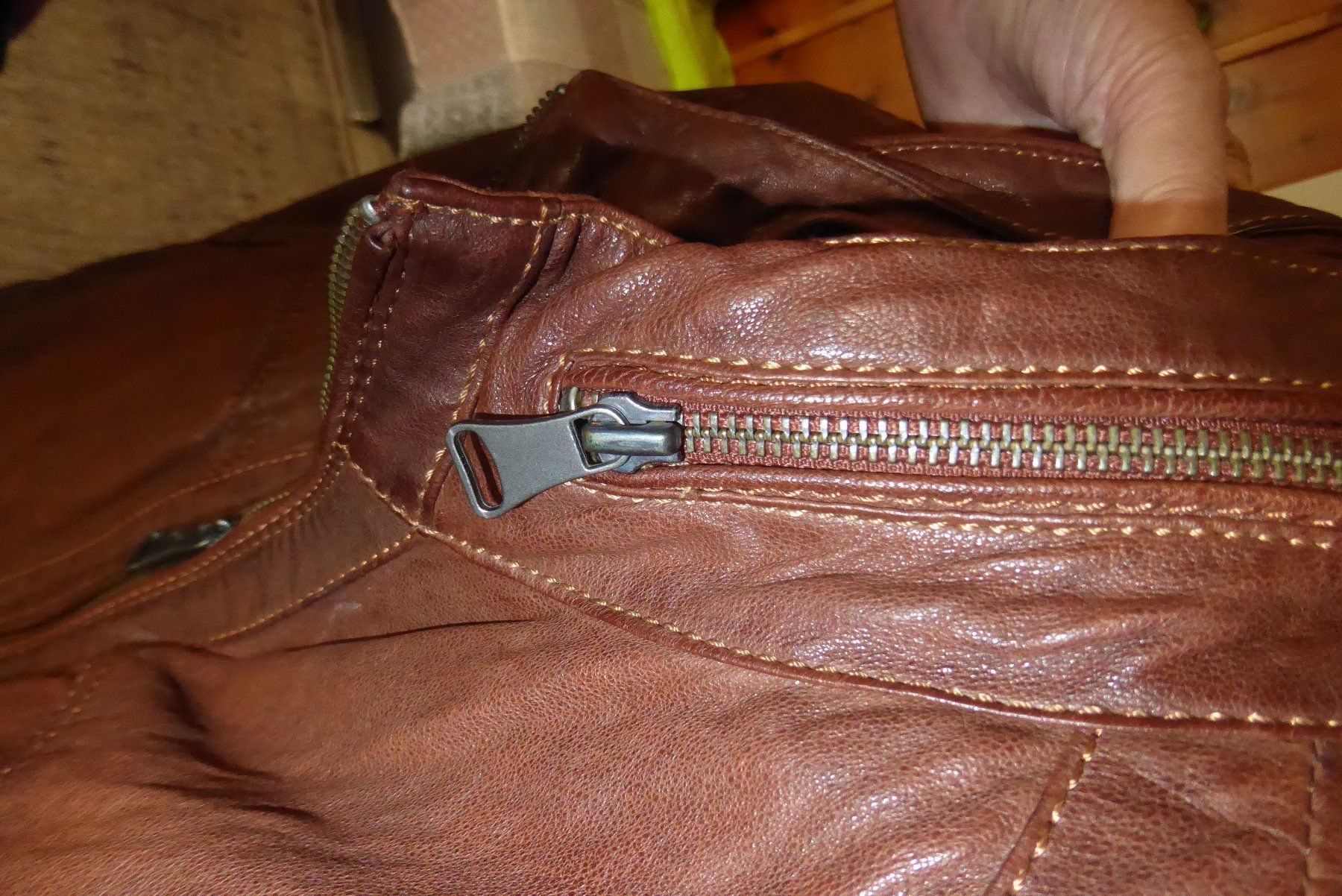 Pierre Cardin Jacken: Herren Lederjacke Gr M Marke pierre cardin – Gebraucht aus Sargans von Benziner 6