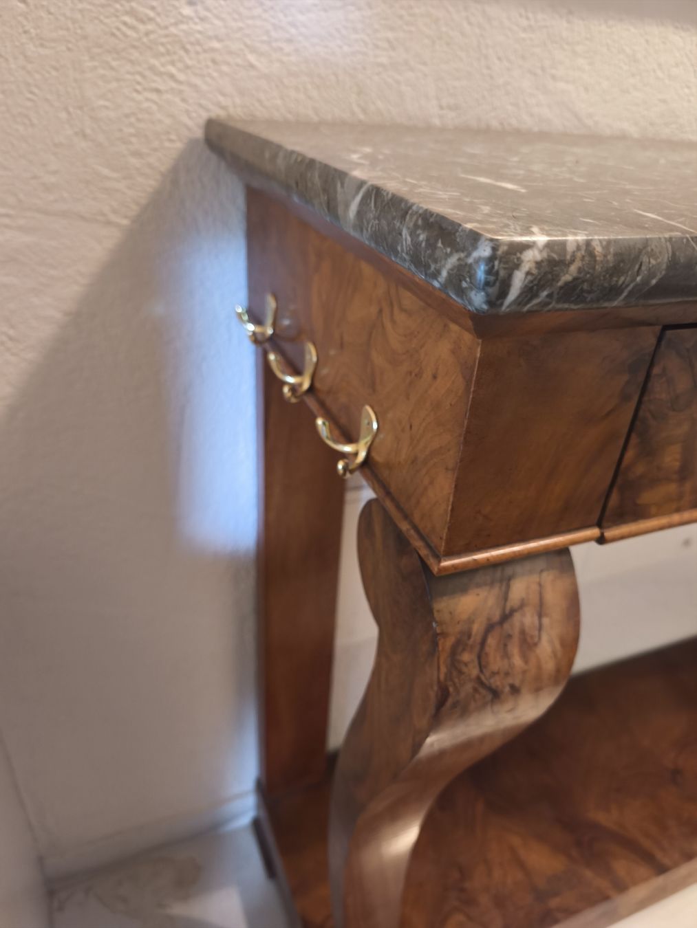 Cassettiere: antike Konsole, Konsolentisch mit Marmorplatte , Sideboard  – Usato da Uznach venduto da 2502xy 3