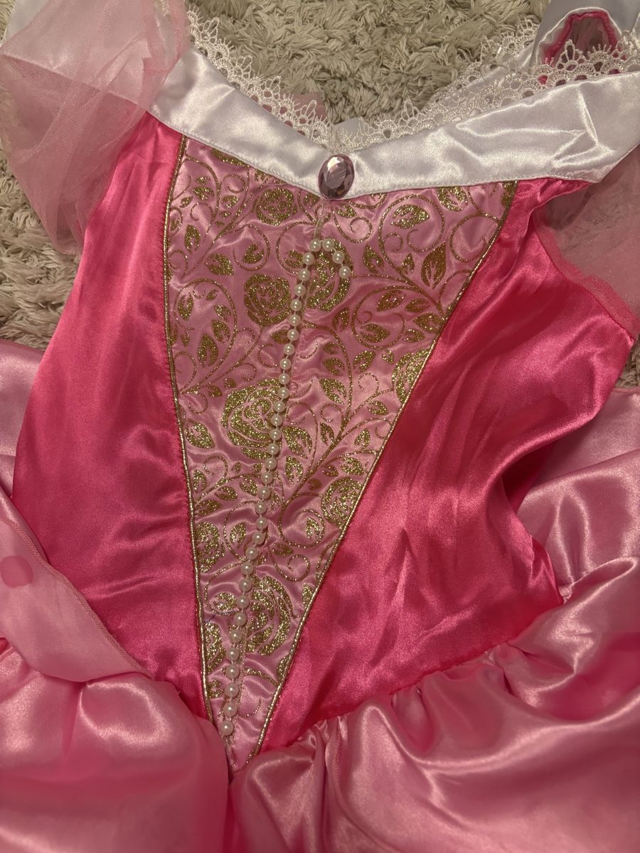 Costumi: Prinzessinnenkleid Aurora Gr. 146-152 – Usato da Witterswil venduto da gandia05 2