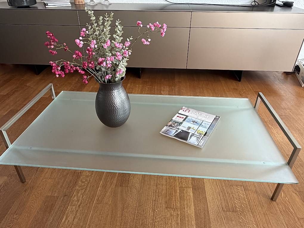 Tavoli: Designer Couchtisch – Usato da Seuzach venduto da YUMANI