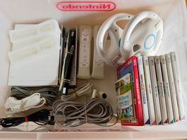 Nintendo Wii inkl. Zubehör und 9 Games