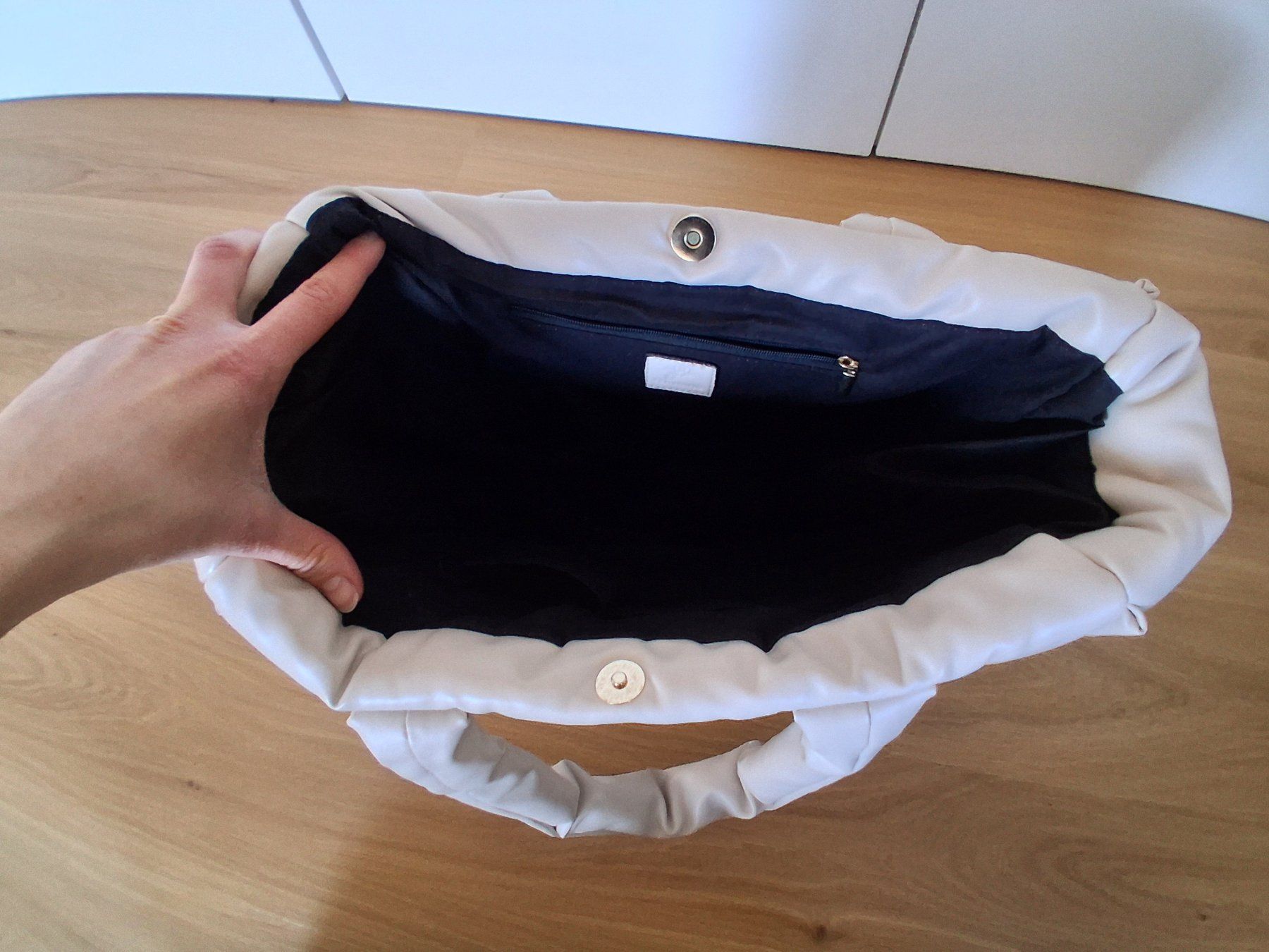 Borse da donna: geräumige Handtasche Shopper beige NEU – Nuovo (secondo la descrizione) da Lengnau AG venduto da Nathi88 5