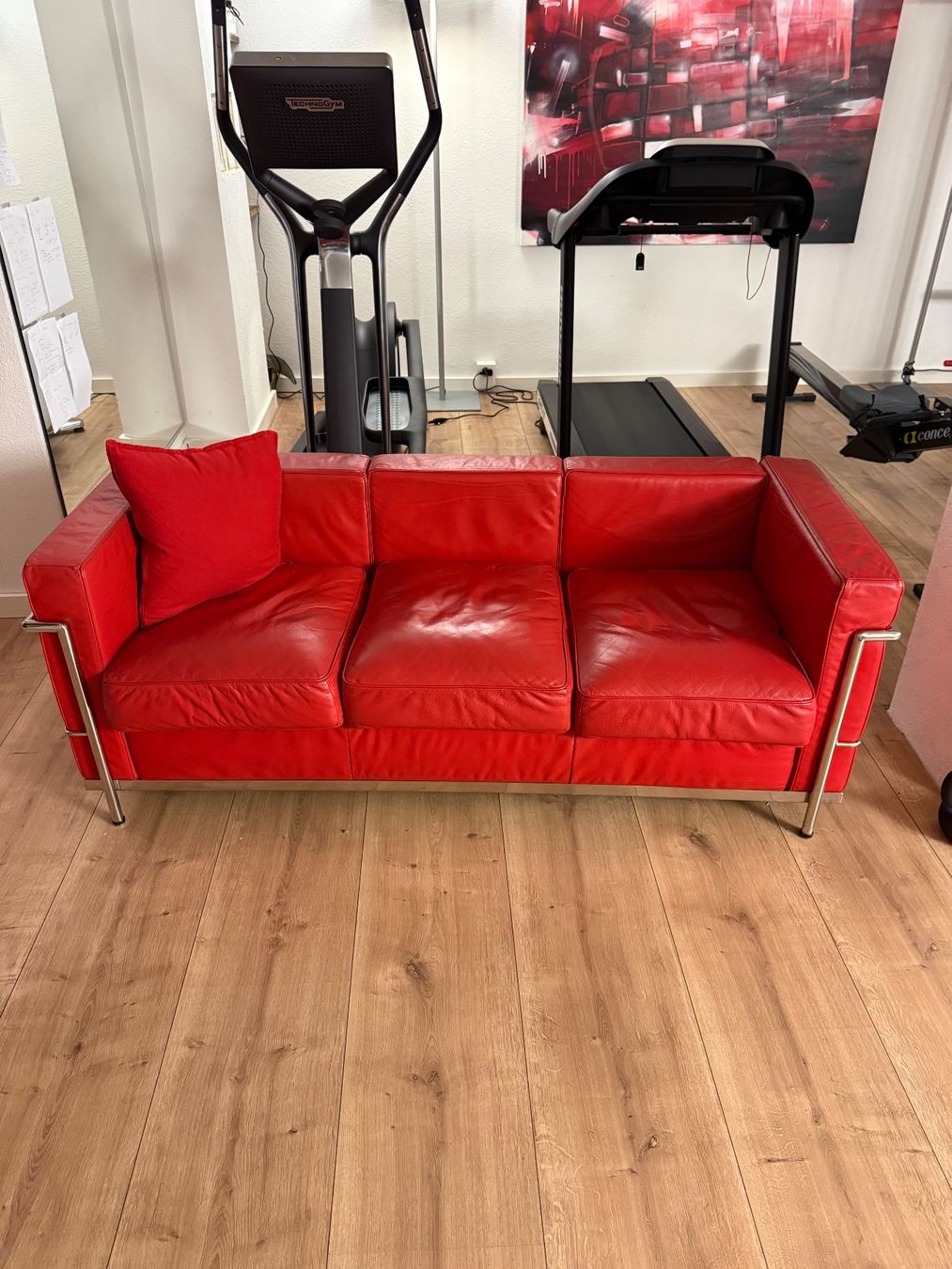Divani: Sofa rot (le Corbusier Replica) – Usato da ZÜRICH venduto da Soraone1 1