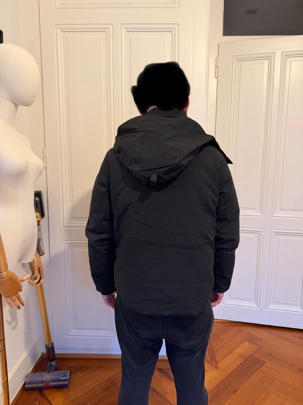 Canada Goose Giacche: Canada Goose Winter Jacket, Black, Size M - Great condition! – Usato da Mies venduto da Nib2011 9