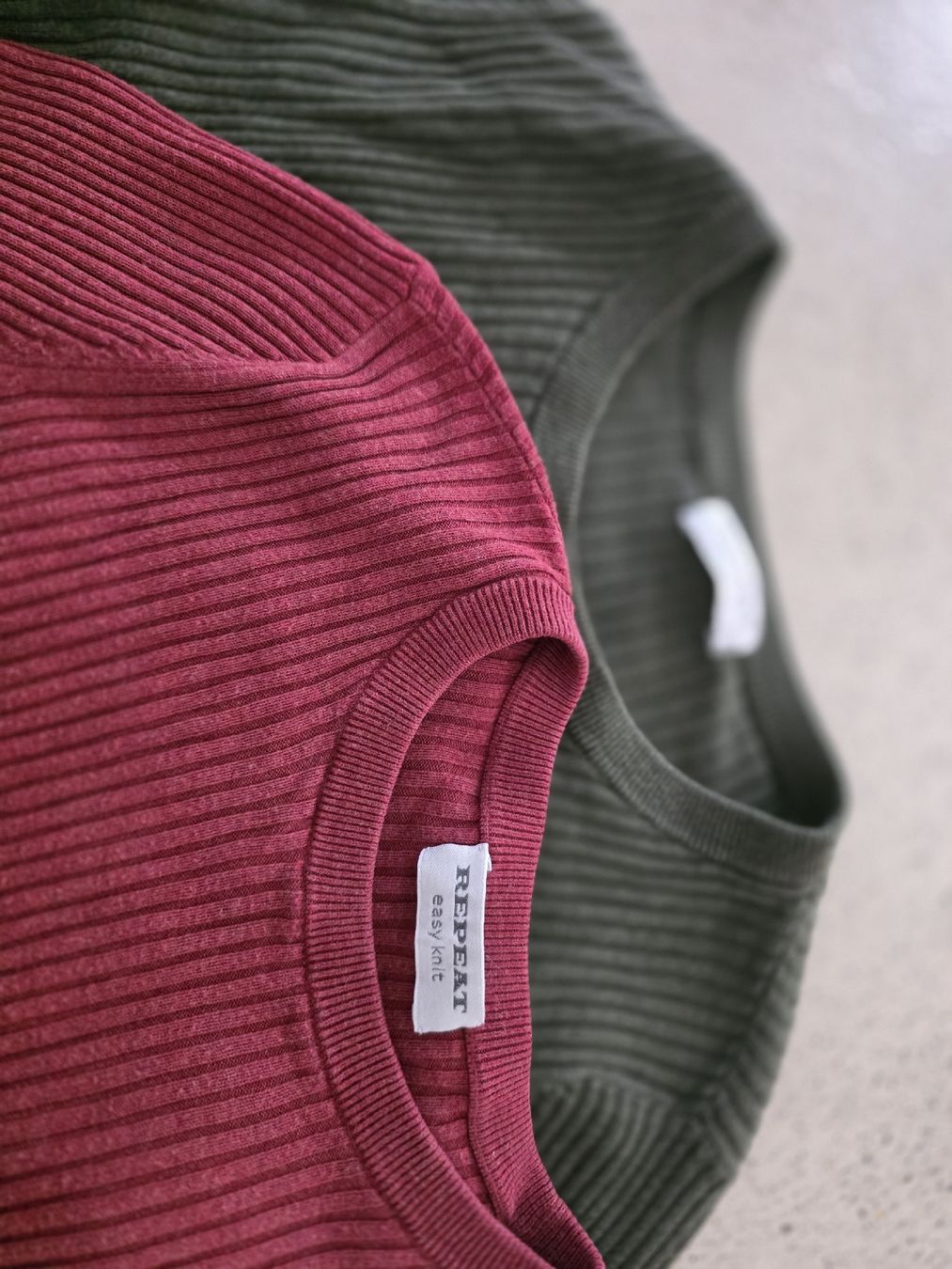 Repeat Pullover & Sweatshirts: 2 Pullover Repeat 34/36 – Gebraucht aus Zürich von Allek 1