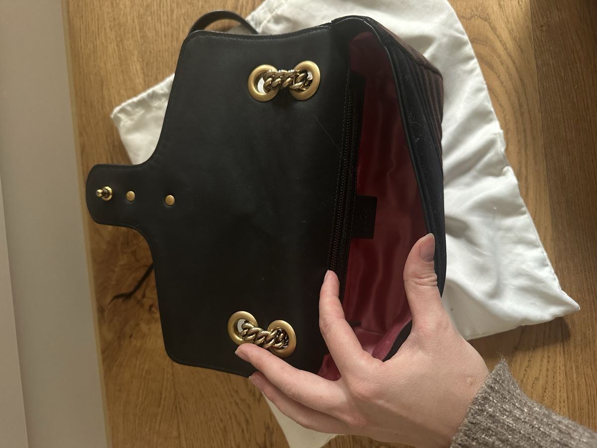 Gucci Borse da donna: Gucci Marmont Samt schwarz small – Usato da Zürich venduto da ann_6wjf 7