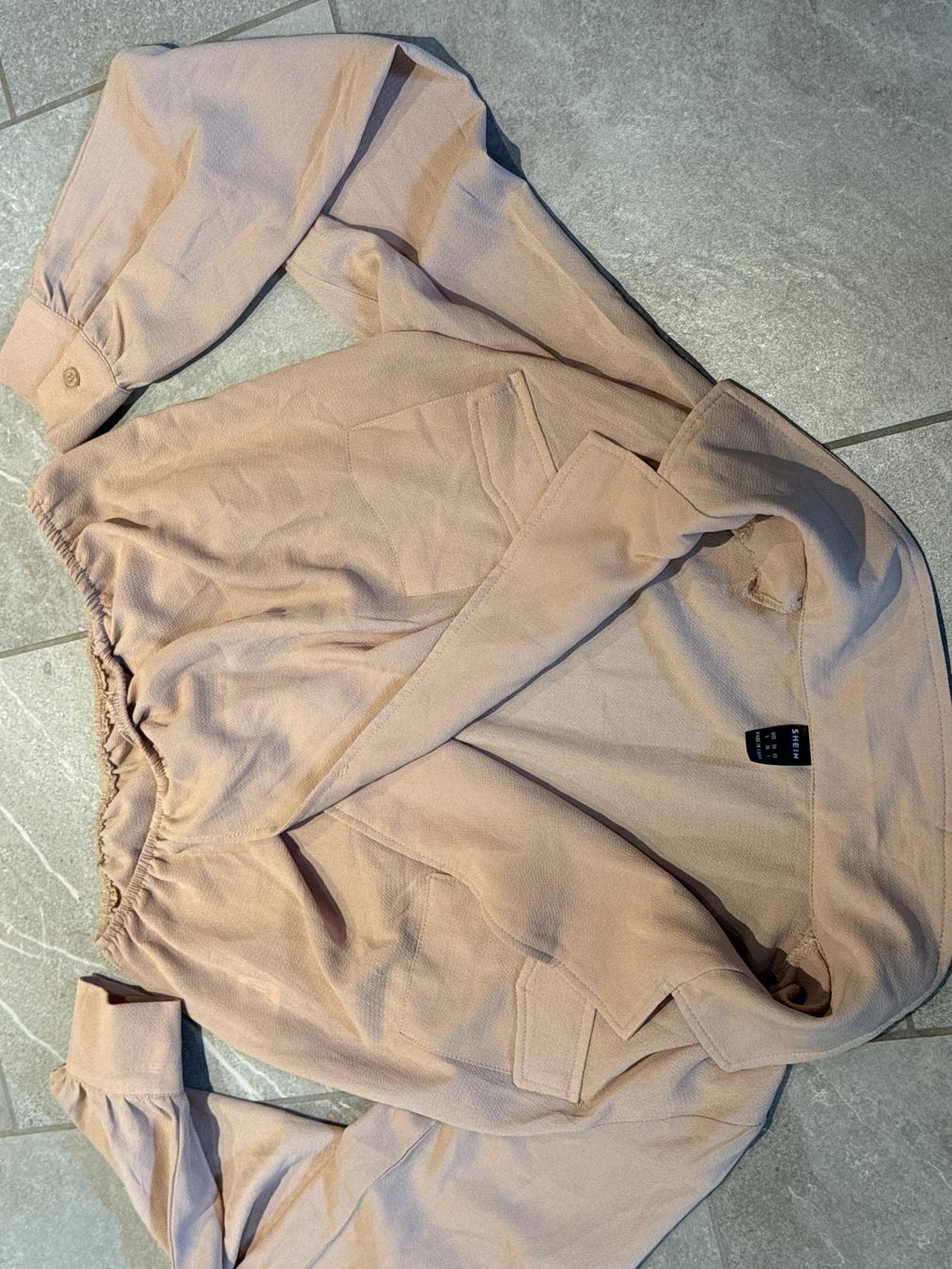 Shein Camicette: ,Leichte Kurz- Bluse SHEIN, S – Usato da Amriswil venduto da used2use 1