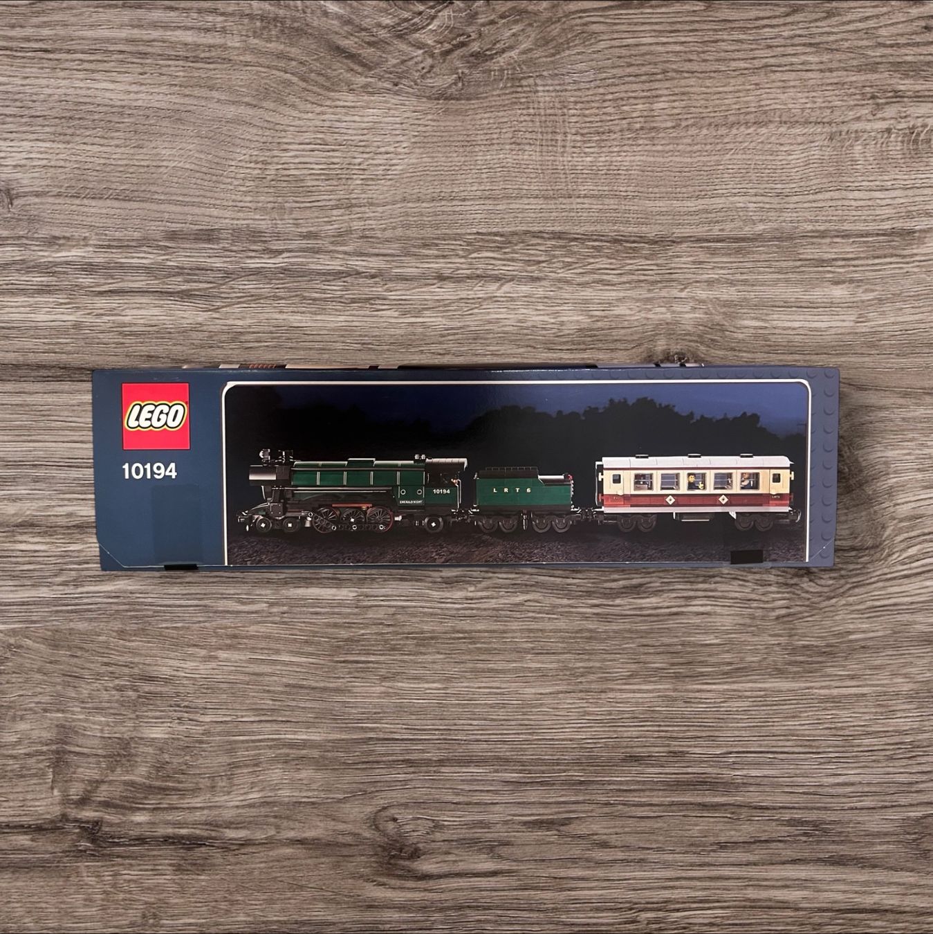 Lego Kit di costruzioni: LEGO 10194 Smaragdexpress neu und versiegelt – Nuovo e nell'imballaggio originale da Oberburg venduto da Serbus 4