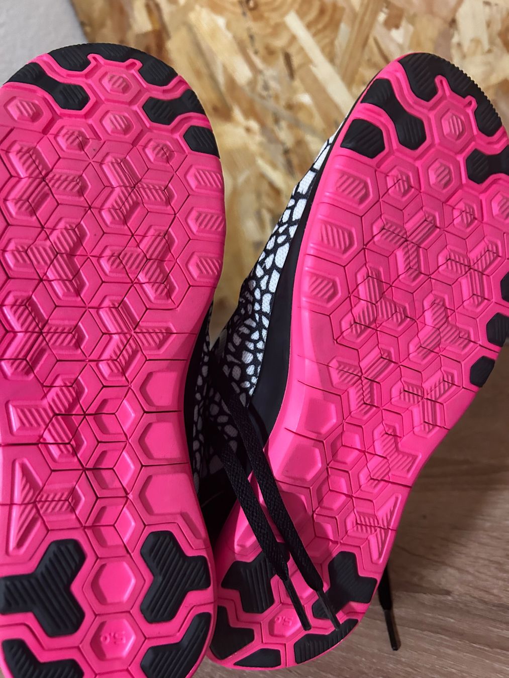 Nike Scarpe da donna: Nike Free 5.0 Damen Sneakers – Usato da Allschwil venduto da GrenzWert 1