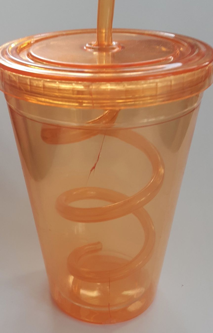 Bicchieri: Gobelet avec couvercle et paille - Orange – Usato da La Chaux-de-Fonds venduto da beasach 2