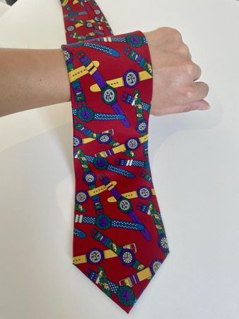 Ascot Seide-Krawatte mit Uhren-Motiv, Rot - Top Zustand!