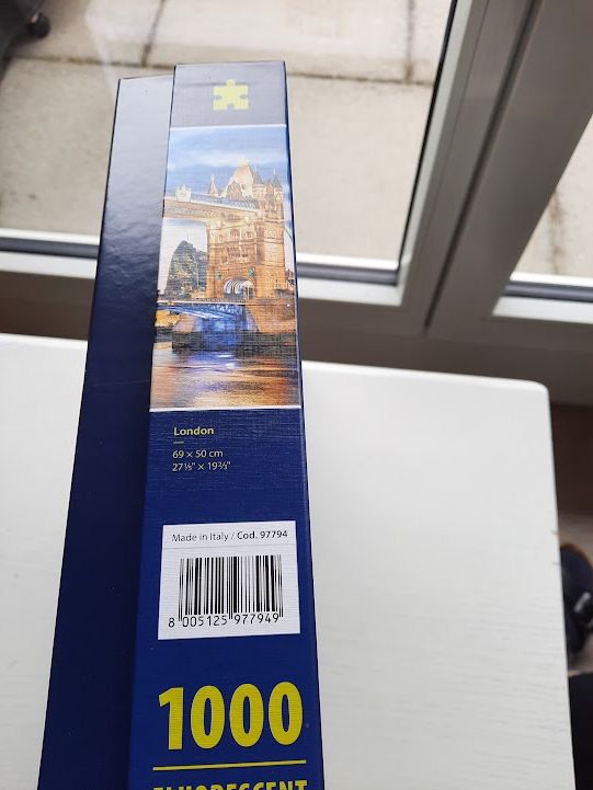 Clementoni Puzzles: CLEMENTONI-PUZZLE 1000 STK. "GLOWS IN THE DARK" – Gebraucht aus Langendorf von Paho6 1
