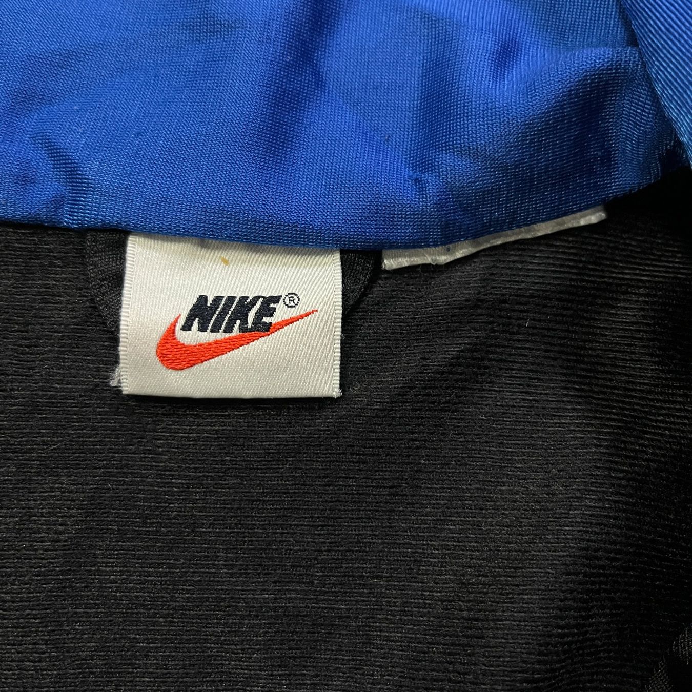 Nike Giacche: Vintage Nike Zipped Jacket (S) – Usato da Chamoson venduto da Sapoloshop 3