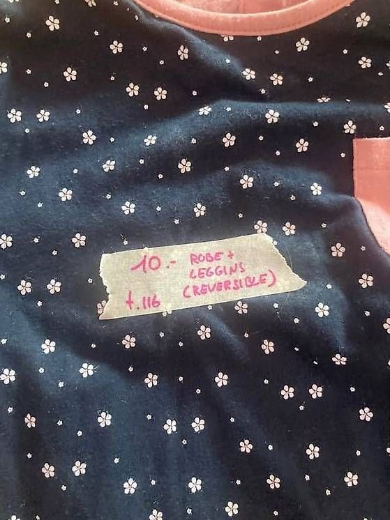 Kleider: Robe et legging réversible – Gebraucht aus Assens von fabien1042 1