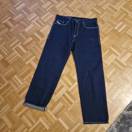 Diesel Jeans W34 L 32- stylische Jeanshose für Herren NEU