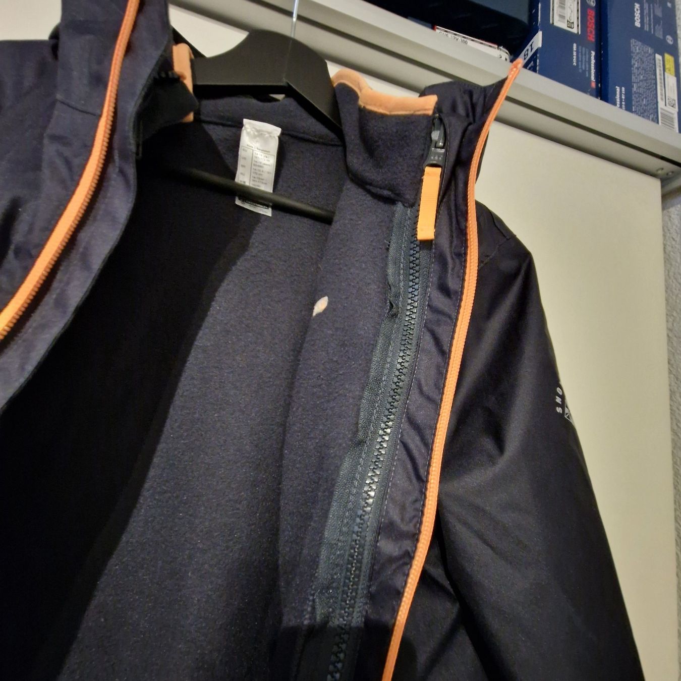 Decathlon Giacche: Winterjacke, schwarz, 164/172, Neu – Nuovo (secondo la descrizione) da Gränichen venduto da sunchi07 3