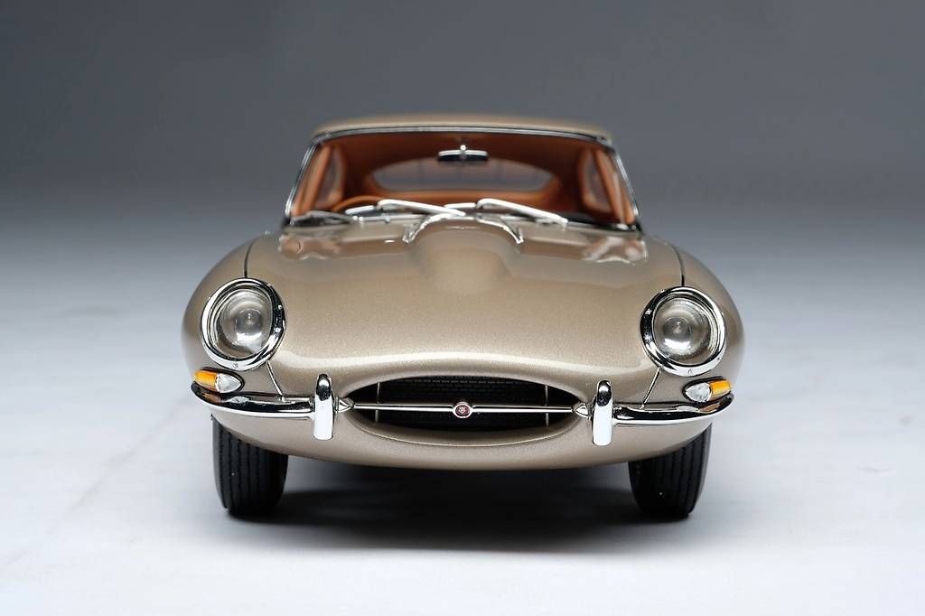 Voitures modèles: JAGUAR E-TYPE COUPE - AMALGAM Collection 1:18 – Neuf avec emballage d'origine à Dietikon par Zueriring 2