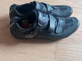 Shimano-Fahrradschuhe für SPD-Klickpedale - Grösse 46