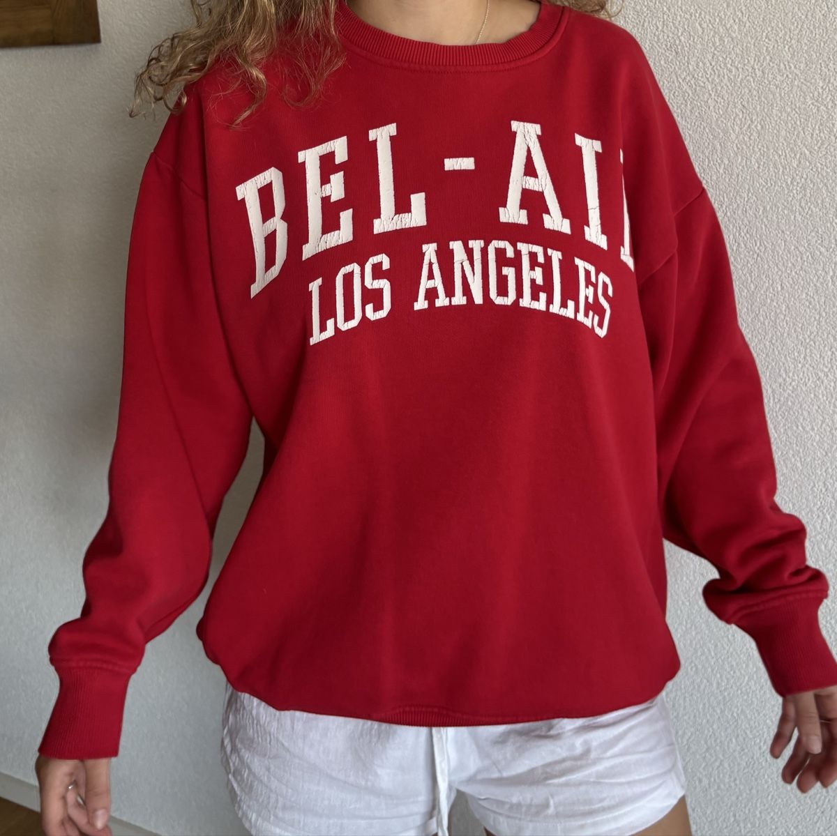 Zara Pullover & Sweatshirts: Pullover rot, Grösse S Oversized Look, Zara – Gebraucht aus Uttwil von loe_f7cd