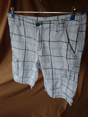 Short blanc à carreaux Clockhouse L