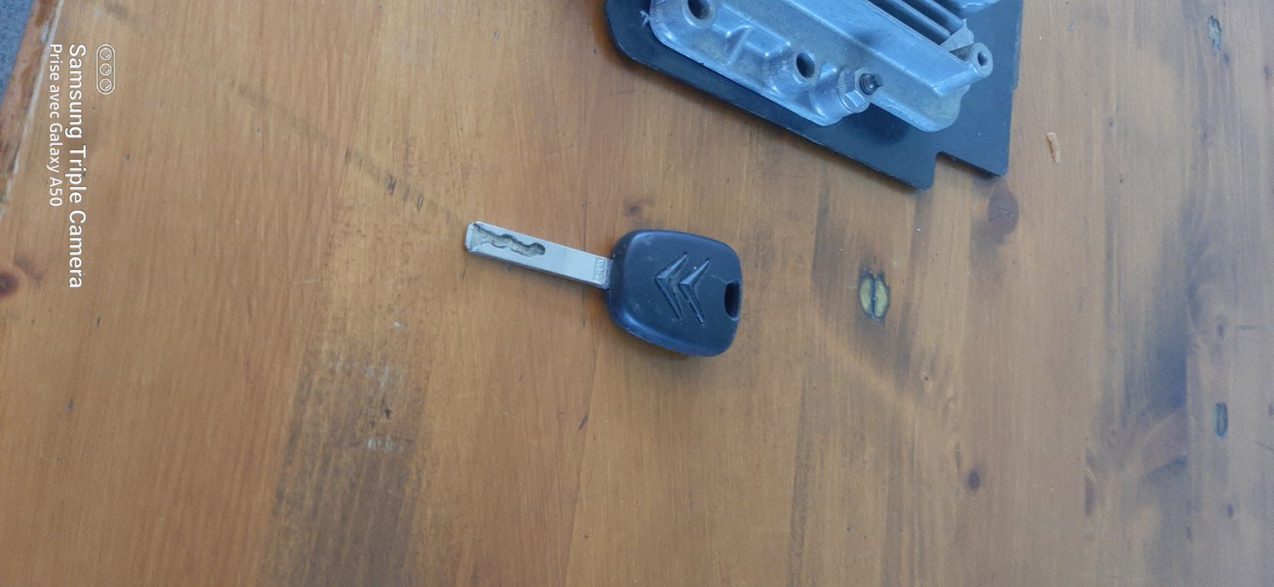 Citroën Tutti pezzi di ricambio auto: Boîtier ECU 1.6 HDI – Usato da Blonay venduto da fredo778 4
