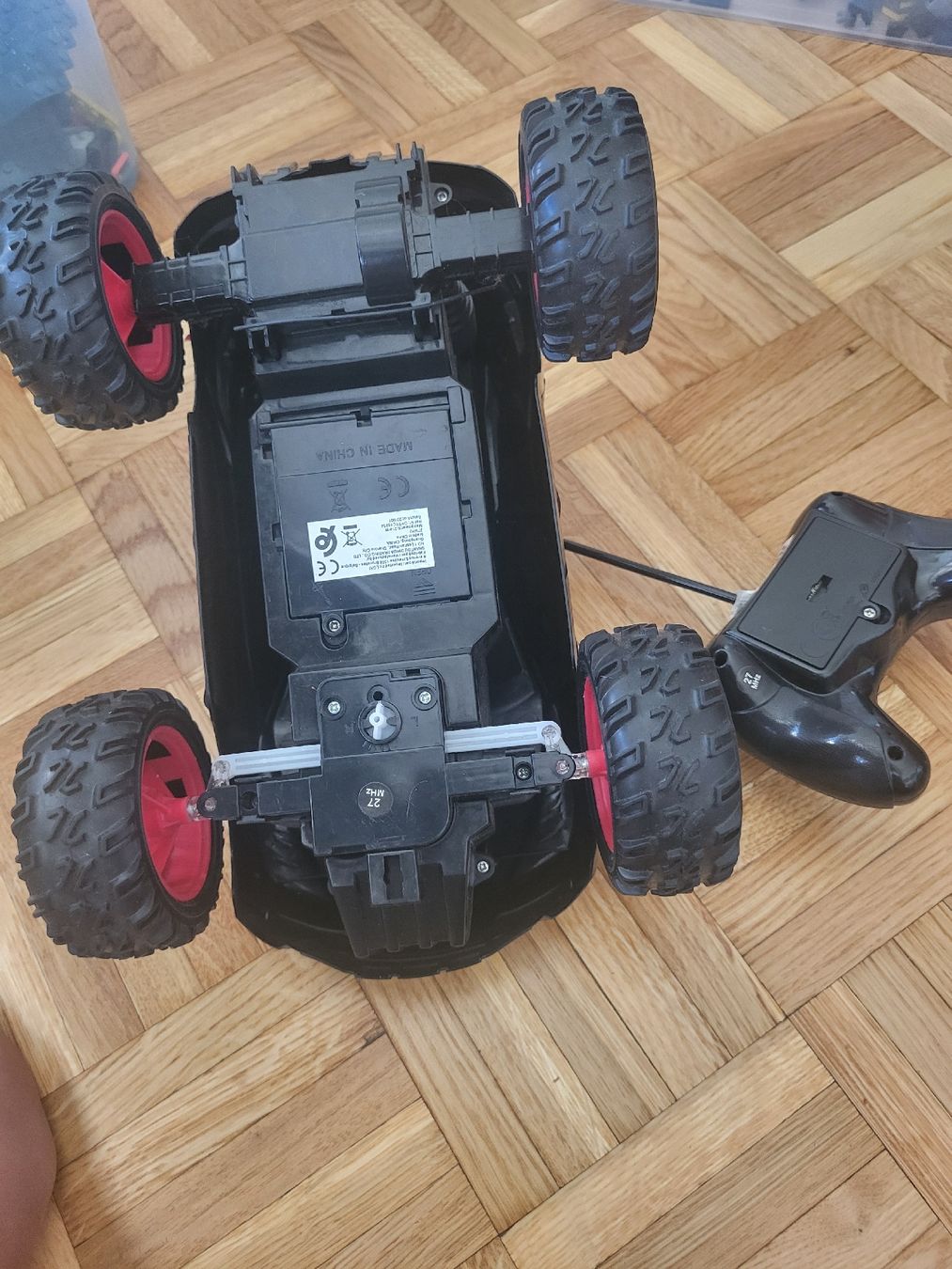 Modellismo RC: Voiture télécommandée Kool Speed avec télécommande. – Usato da Petit-Lancy venduto da fla_8nqw 1