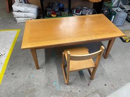 Sofa / Basteltisch mit Stuhl