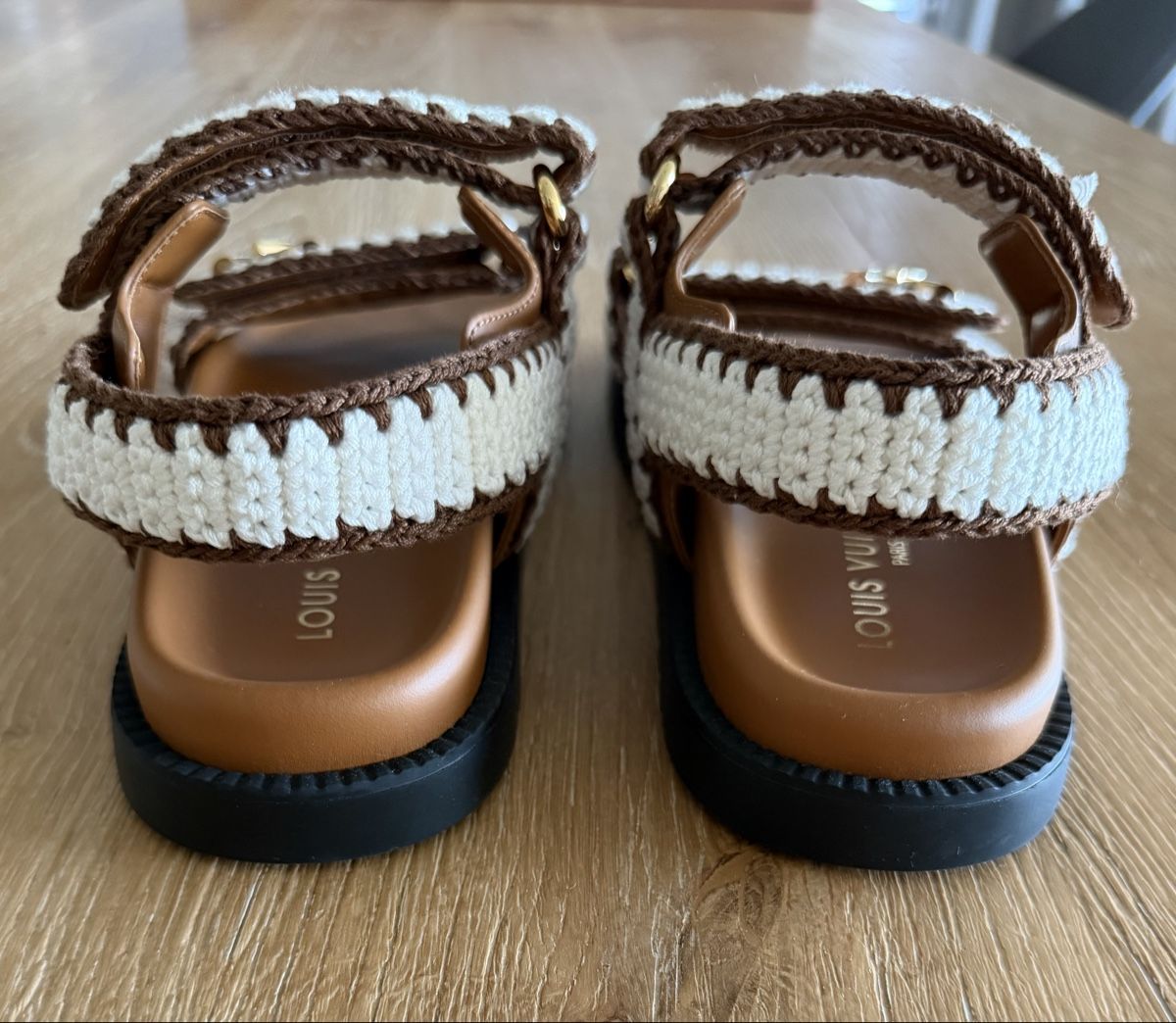 Louis Vuitton Scarpe da donna: Louis Vuitton Sunset Sandale |  Grösse 38 | Neu – Nuovo (secondo la descrizione) da Herrliberg venduto da erstmeinsdanndeins 4
