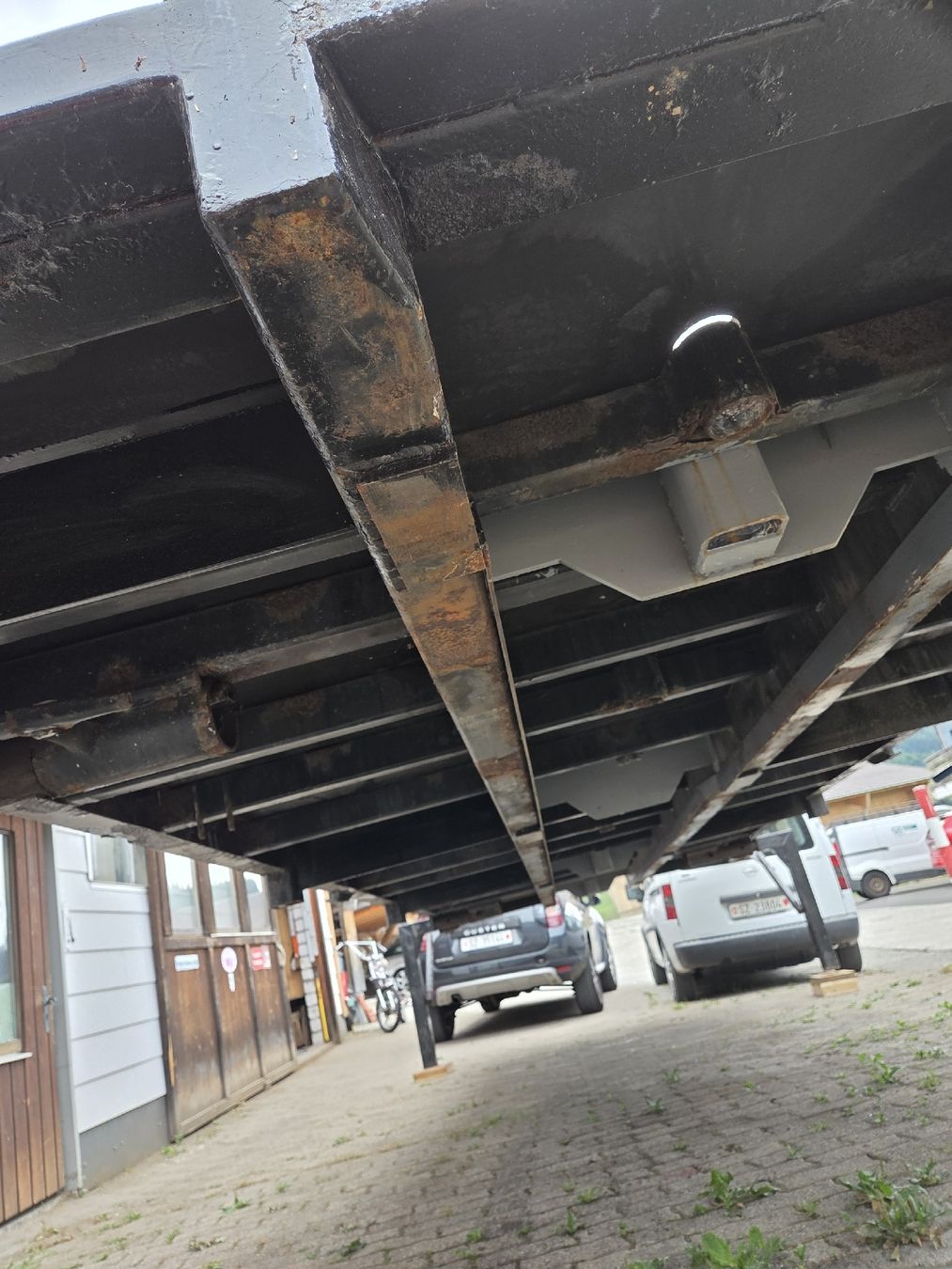 Nutzfahrzeuge: Wechselpritsche mit Rungentaschen – Gebraucht aus Gross von Subaru913 6