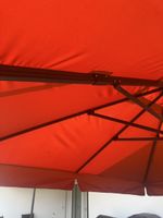 Sonnenschirm Hängeschirm orange mit Kreuzfuss guter Zustand