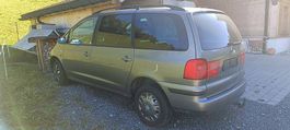 SEAT Alhambra 4 Motion mit AHK
