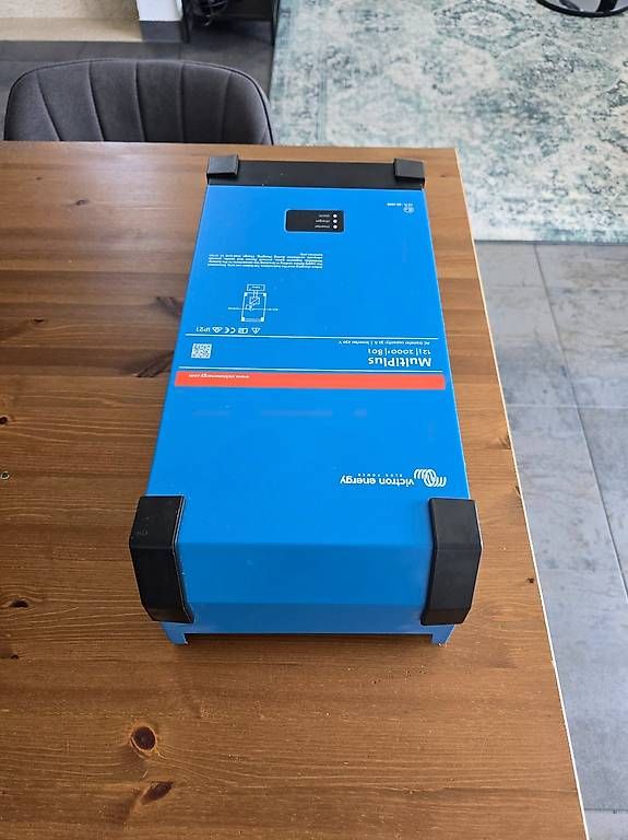 Victron Convertisseurs: Convertisseur-Chargeur Victro Energy MultiPlus 12/2000/80-32 – D'occasion à Romanel-s-Lausanne par alex.lapoudre 2