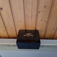 Ecrin de montre Breitling noire en bakélite état neuf
