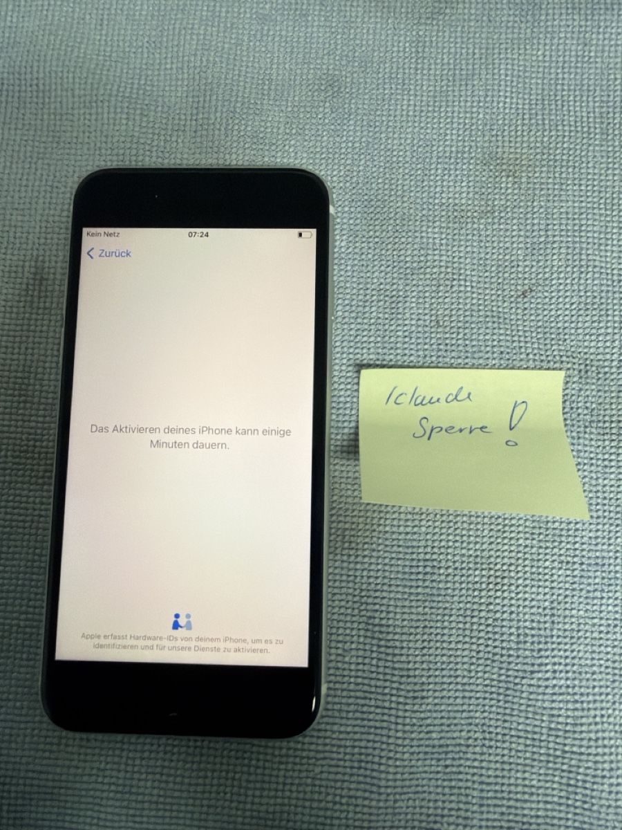 Apple Portables: iPhone – Neuf (Voir description) à Neuhausen am Rheinfall par Golf-GTI