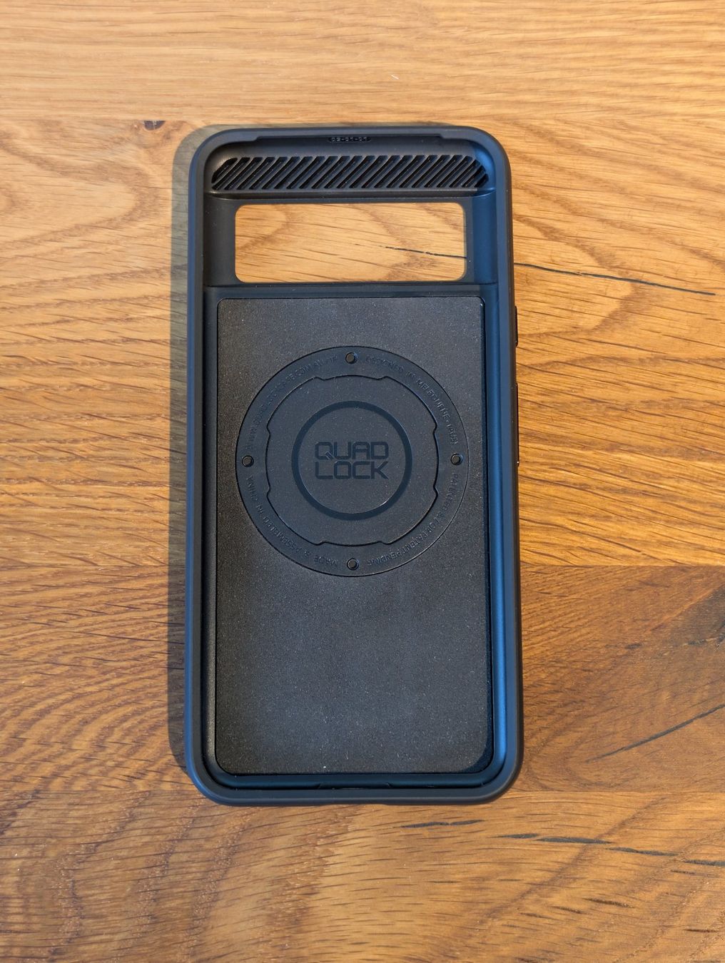 Quad Lock Cover & Protezioni schermo: Quad Lock Hülle für Google Pixel 8 – Nuovo (secondo la descrizione) da Mellingen venduto da the-merchant