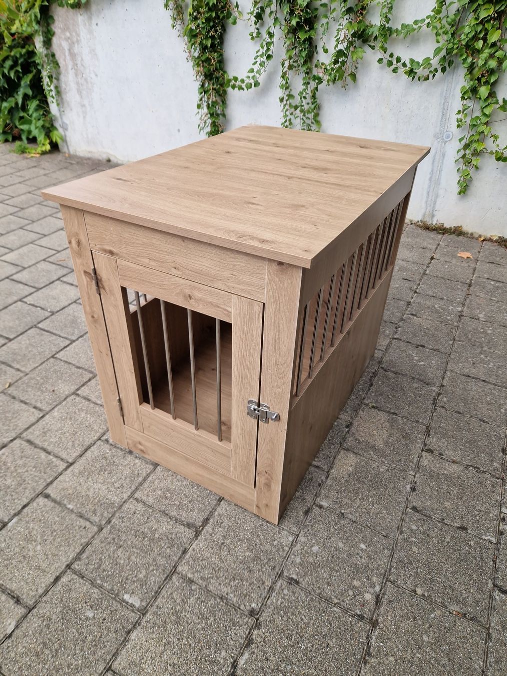 Gabbie, trasporto & Sicurezza: Hundekäfig im Möbelstil – Usato da Schinznach-Dorf venduto da Dexta11