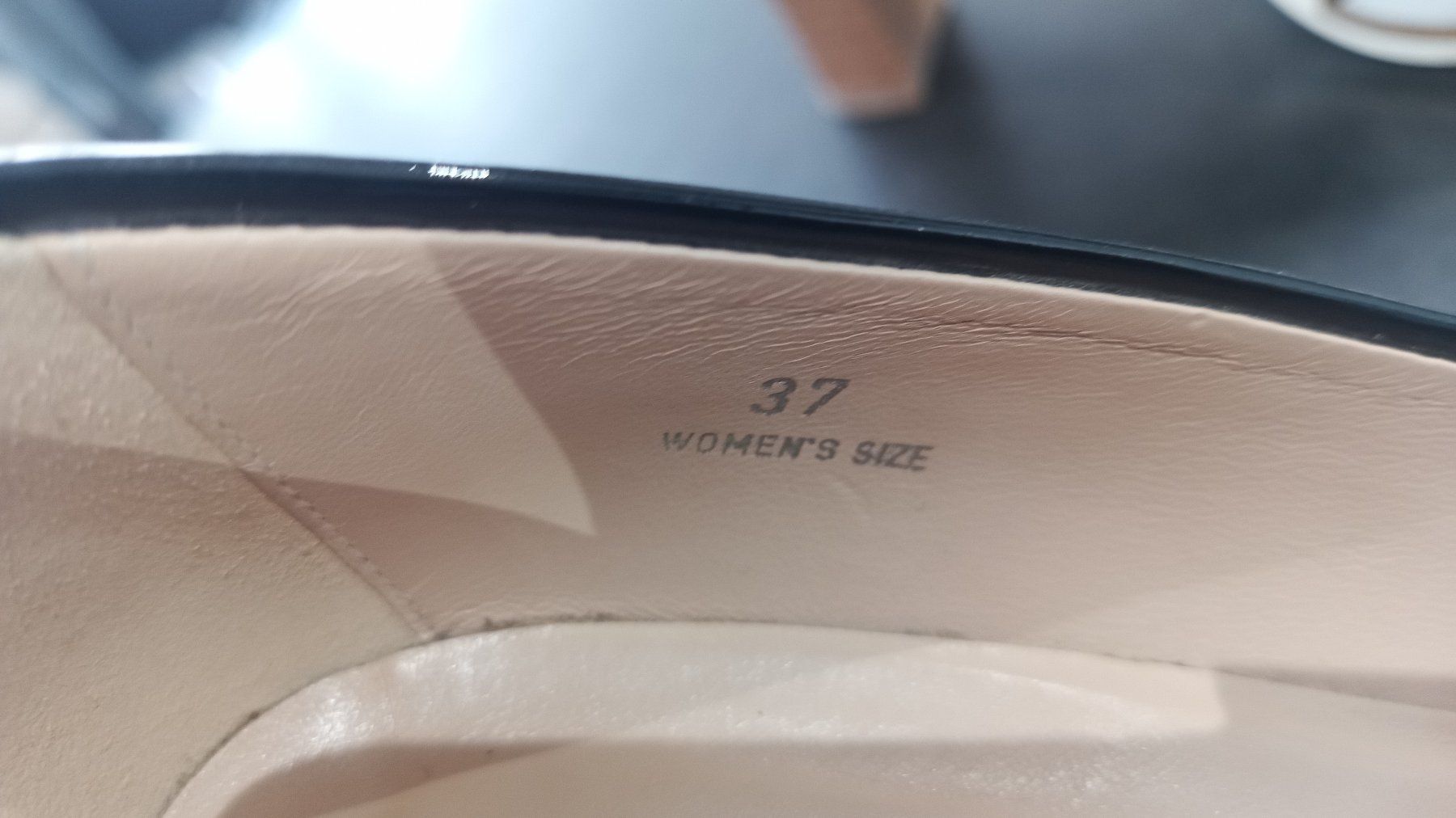 Tod'S Damenschuhe: Tod's Pump weiss/schwarz Grösse 37 – Gebraucht aus Altishausen von Tschipfo 5