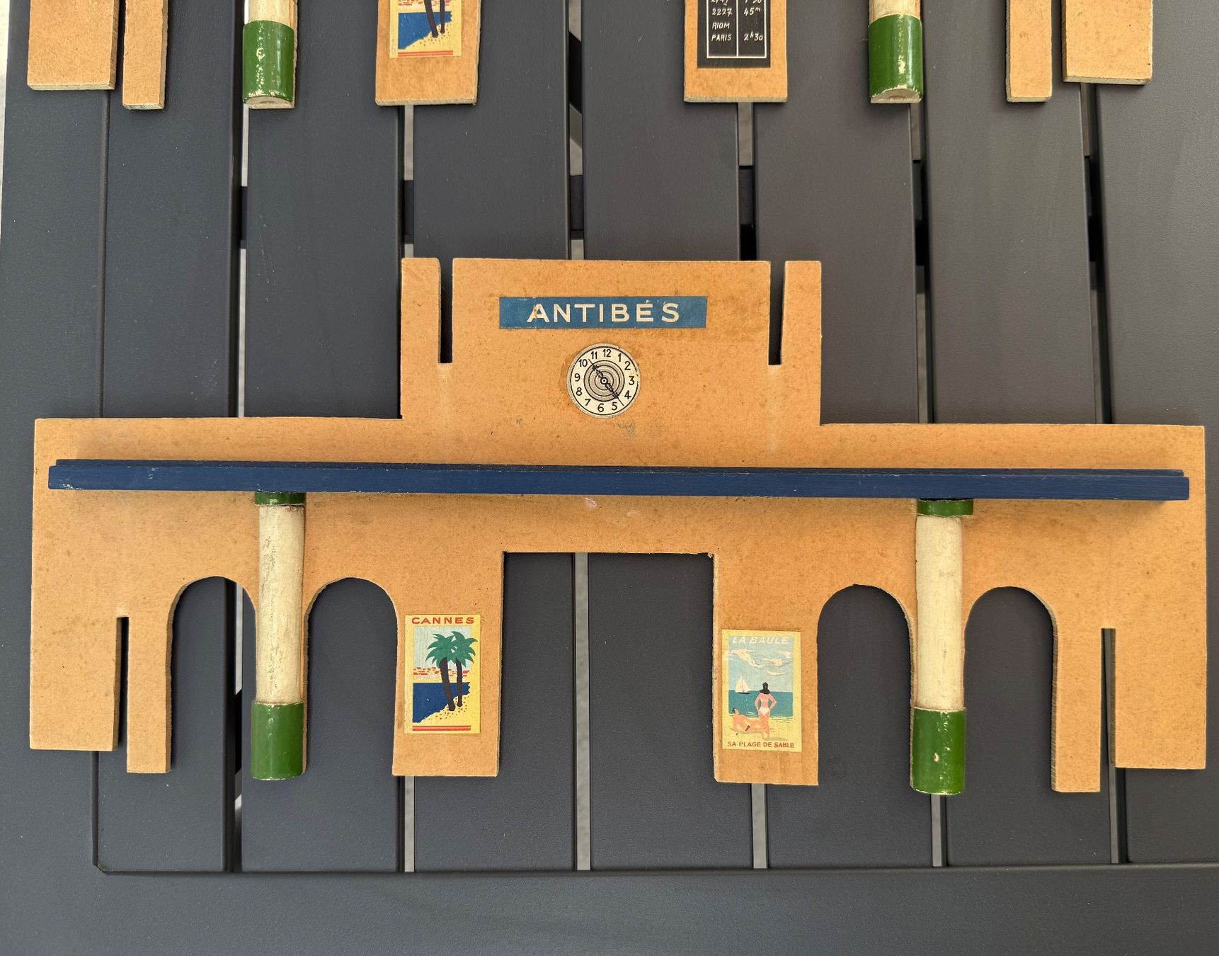 Hornby Modelleisenbahnen: Gare d'Antibes - Série Hornby – Gebraucht aus Denges von peumens 8