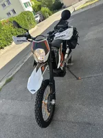 KTM 690 Enduro R Motorrad 22652 km Jahrgang 2014 schwarz