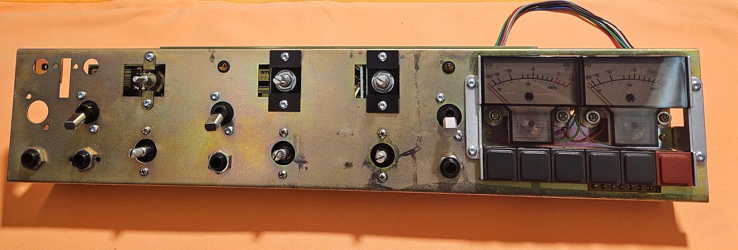Revox Apparecchi a nastro: KIT  ALPS HQ Potentiometer for B77 – Nuovo e nell'imballaggio originale da St-Cierges venduto da Pestol 7