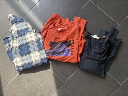 1 Hrmd Karo 2 Pullis Orange Dunkelblau Grösse L