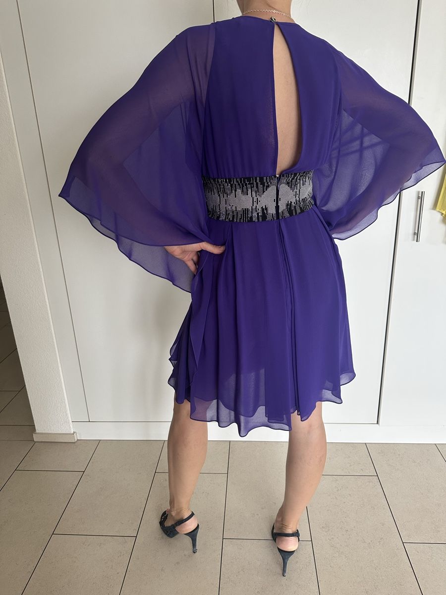 Versace Kleider: Versace Abendkleid – Gebraucht aus Bäch SZ von ruslena29 2