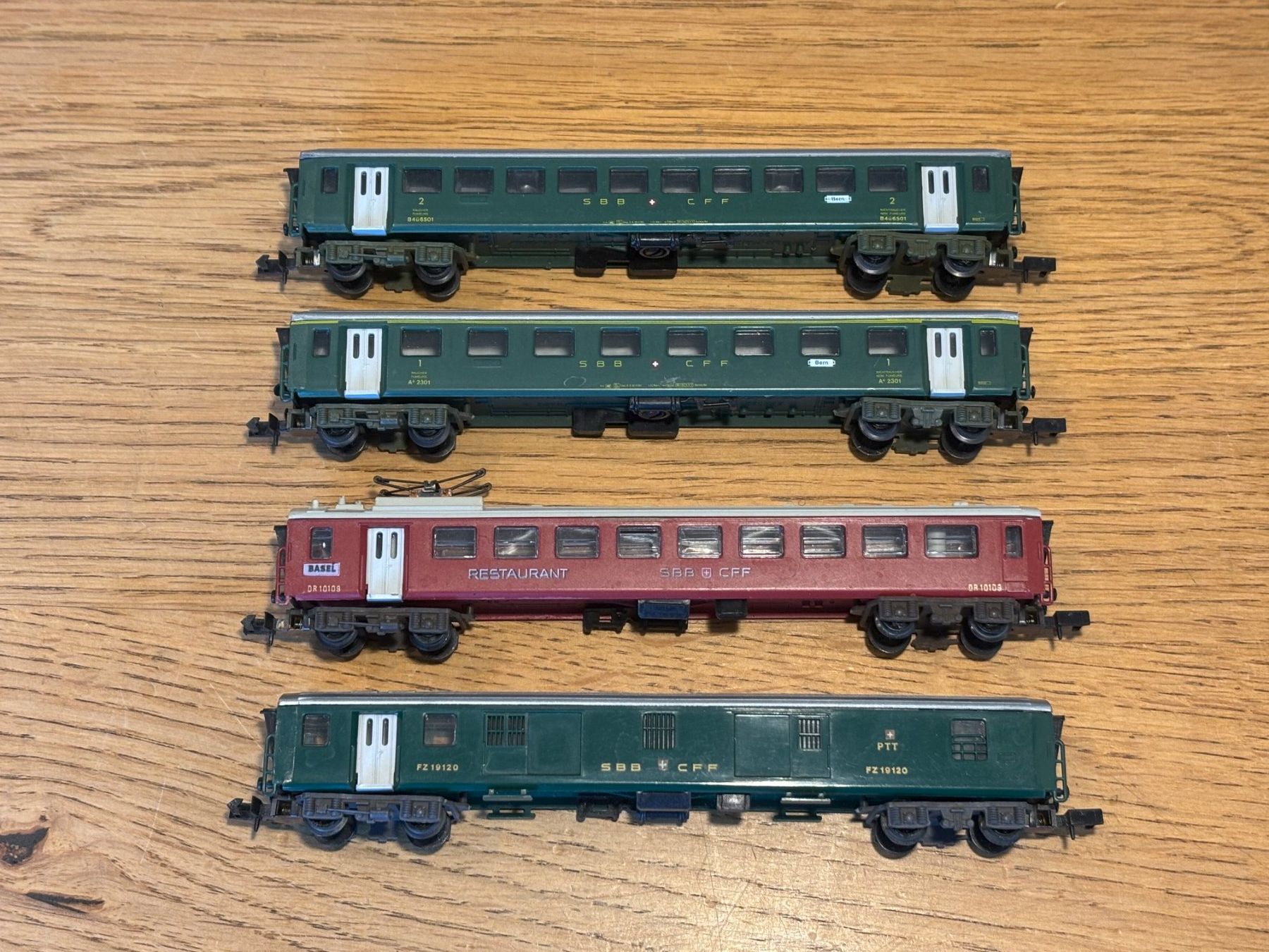 Modelleisenbahnen: L1891: 4 Stk. SBB Eisenbahnwagen(Spur N) – Gebraucht aus Birsfelden von Birs_25